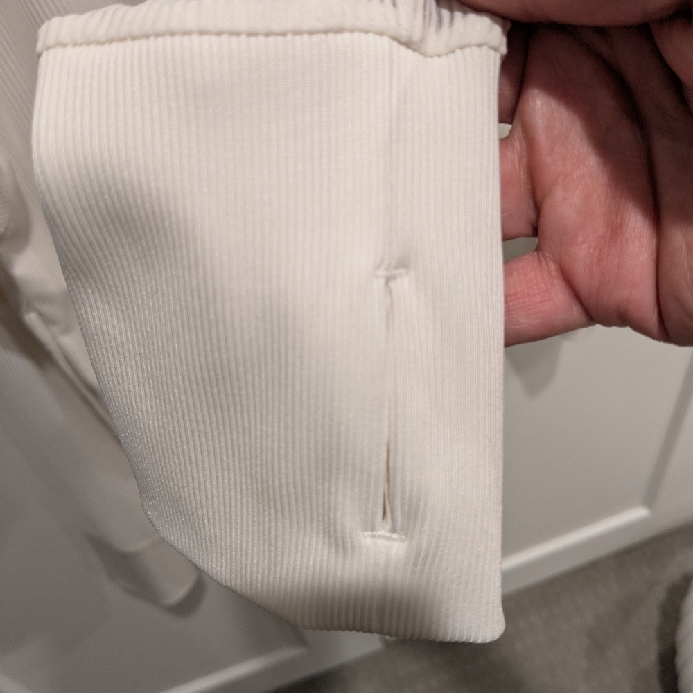 Zyia Dominica Ribbed Jacket - Picture 6 of 13